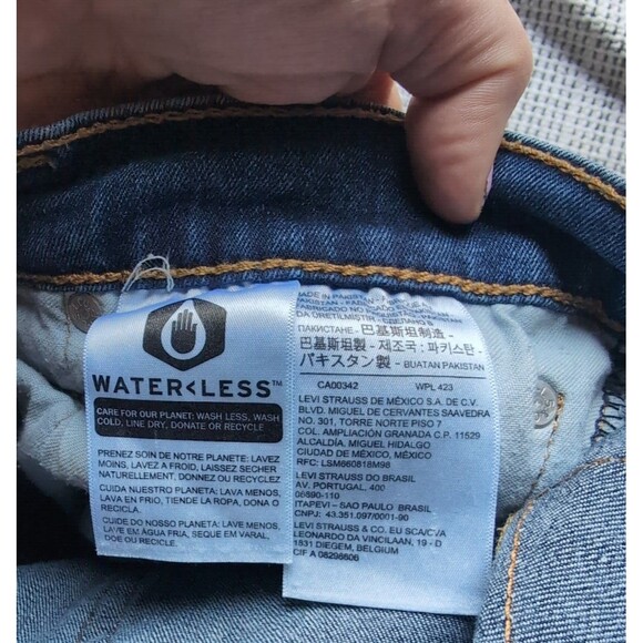 Levis 511 Men's 30x32 Slim Fit Medium Wash Mid Rise Straight Denim Blue Jeans - Picture 8 of 9